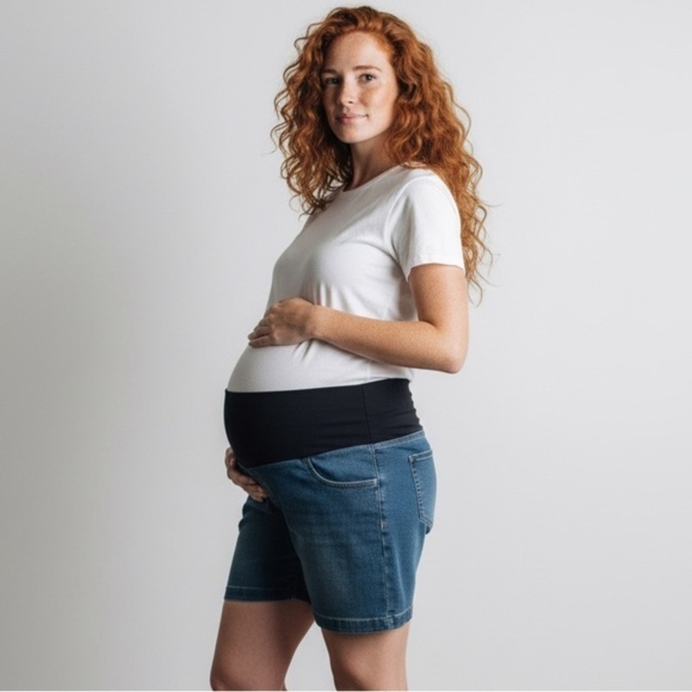Oh Baby Maternity Jean shorts